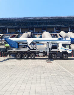 Piattaforma Autocarrata Con Operatore - C390